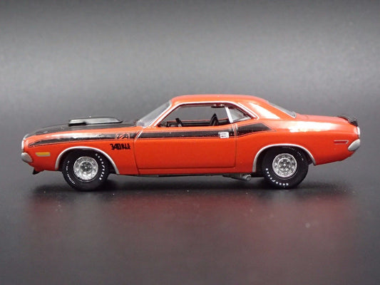 1970 Dodge Challenger T/A 340 Six Pack RARE 1/64 DIORAMA DIECAST MODEL CAR-Burning Rubber Toy Company