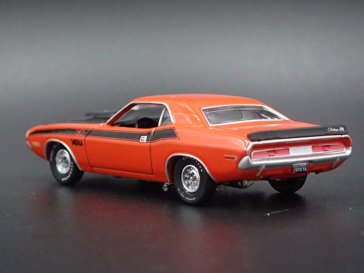 1970 Dodge Challenger T/A 340 Six Pack RARE 1/64 DIORAMA DIECAST MODEL CAR-Burning Rubber Toy Company