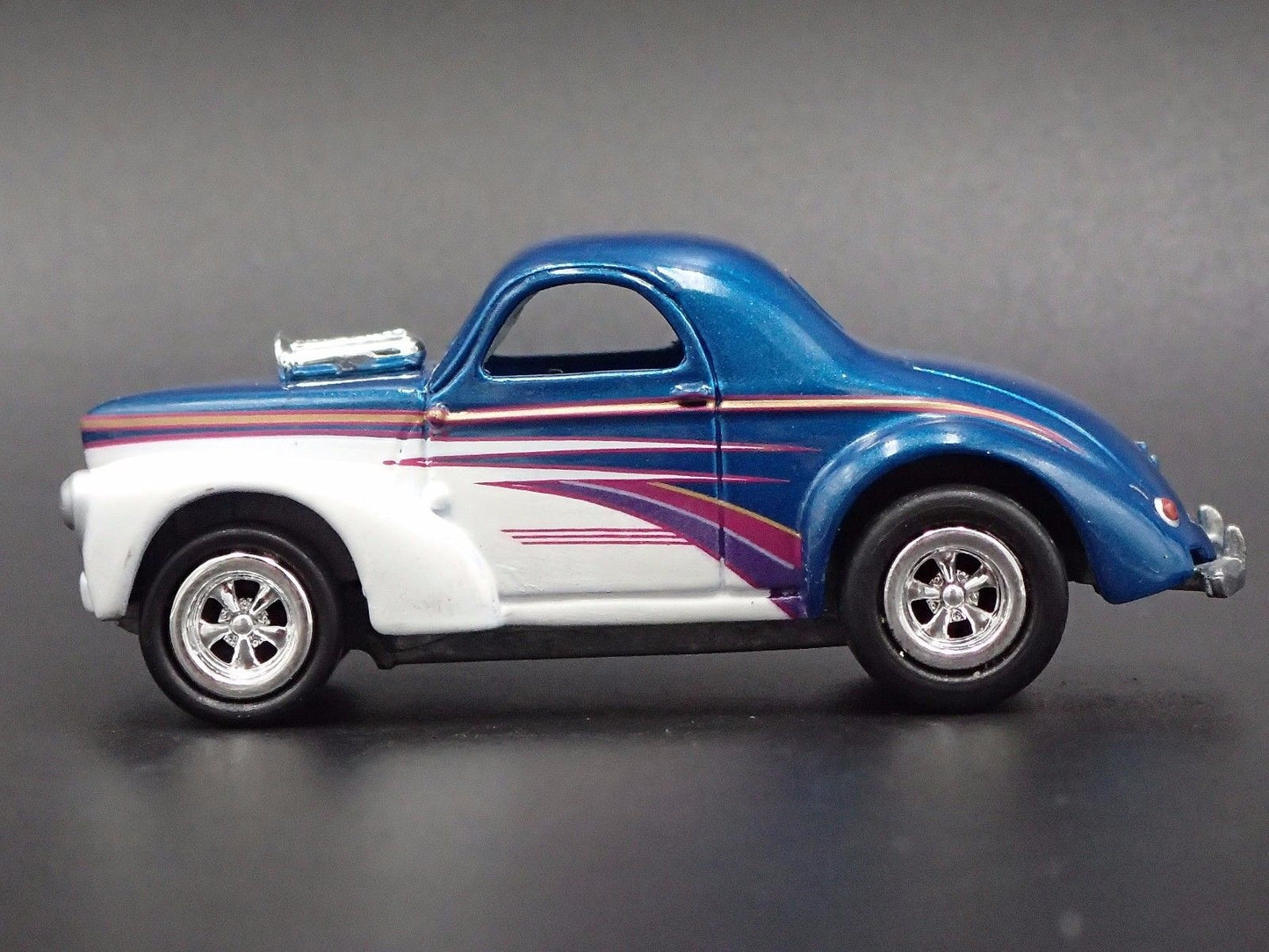 1941 41 WILLYS COUPE GASSER NHRA WHITE 1:64 SCALE DIORAMA DIECAST MODEL CAR