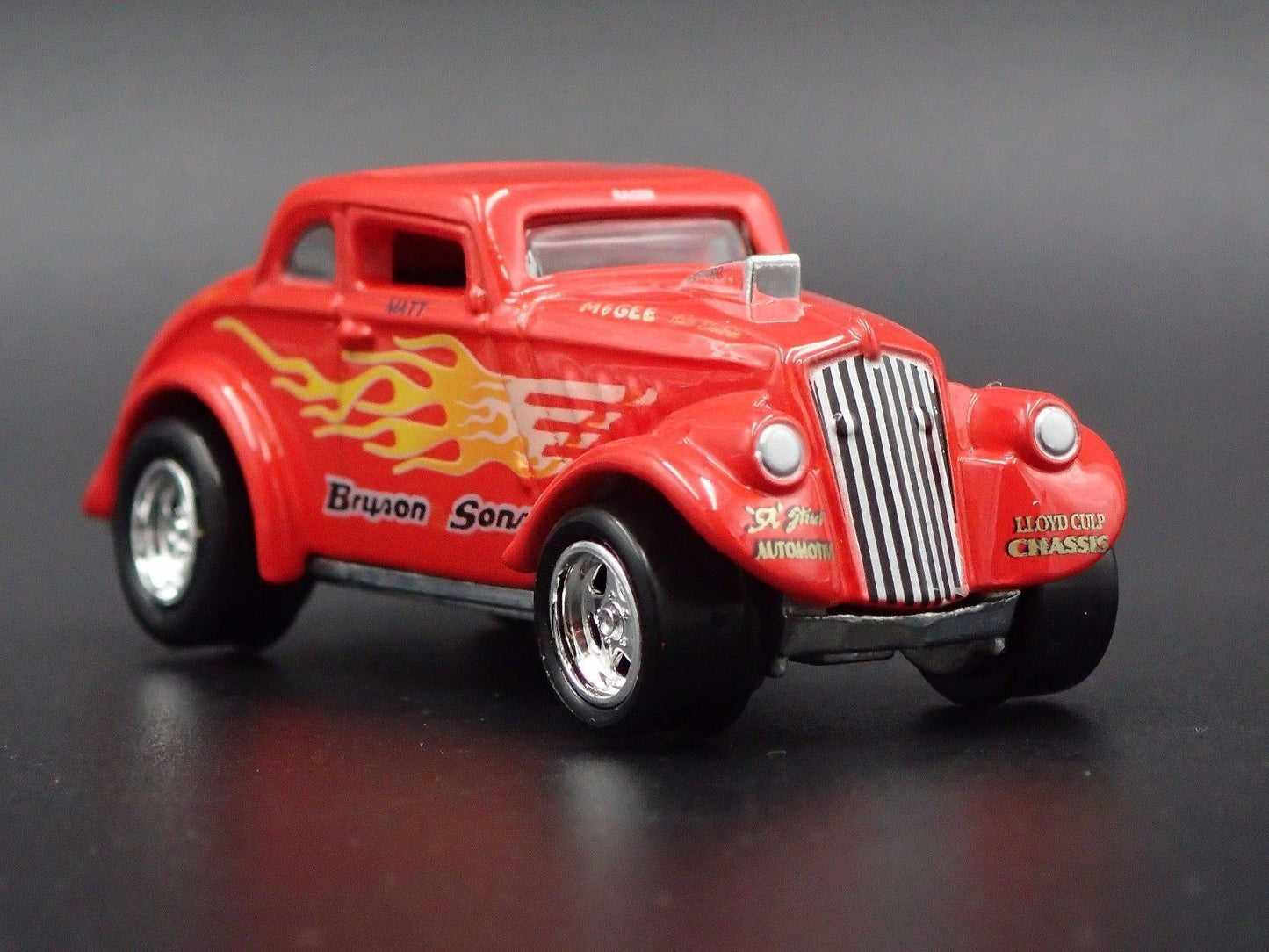 1933 33 WILLYS GASSER BRYSON & SONS 1:64 SCALE COLLECTIBLE DIECAST MODEL CAR