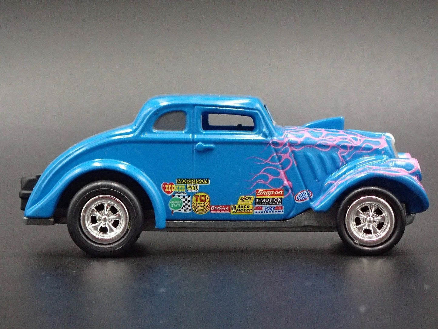 1933 WILLYS GASSER COUPE RARE 1:64 SCALE COLLECTIBLE DIORAMA DIECAST MODEL CAR