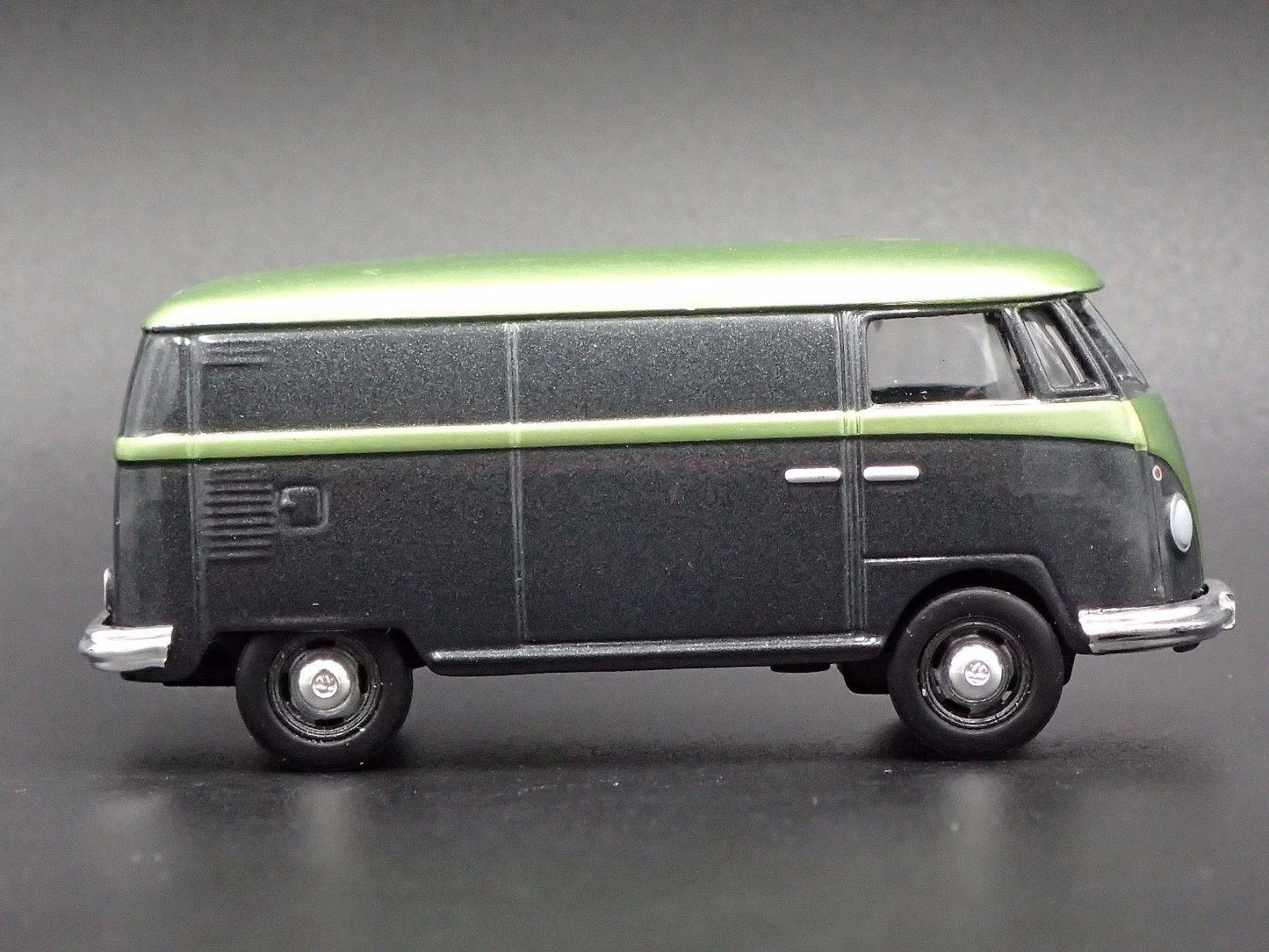 1950-1967 VW VOLKSWAGEN TYPE 2 T1 PANEL VAN GREEN 1:64 SCALE DIECAST MODEL CAR