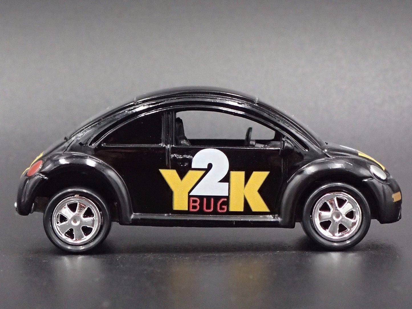 1998-2011 VW VOLKSWAGEN NEW BEETLE BUG RARE 1:64 SCALE DIORAMA DIECAST MODEL CAR