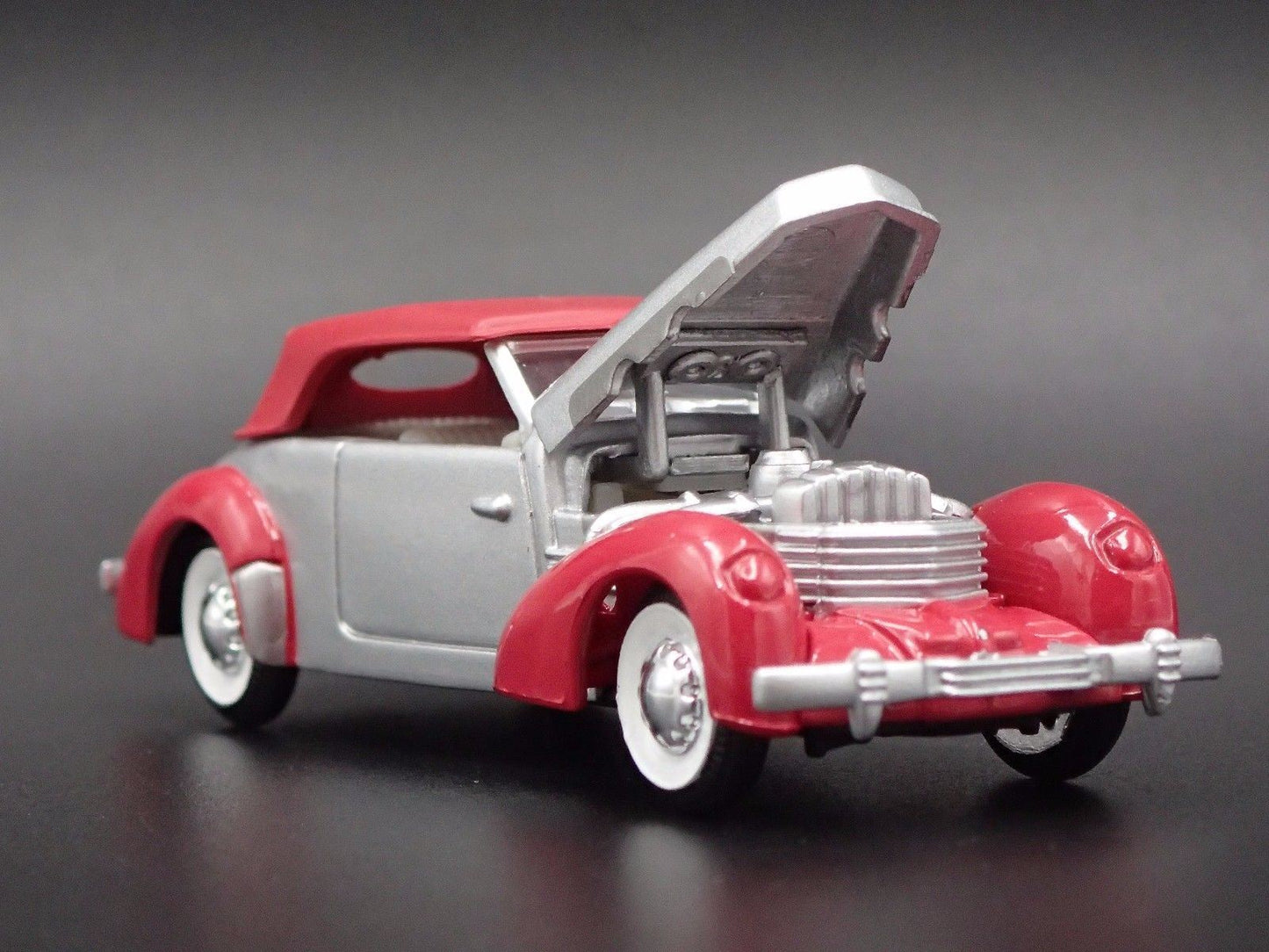1937 CORD 812 SUPERCHARGED CONVERTIBLE RARE 1:64 SCALE LIMITED DIECAST MODEL CAR