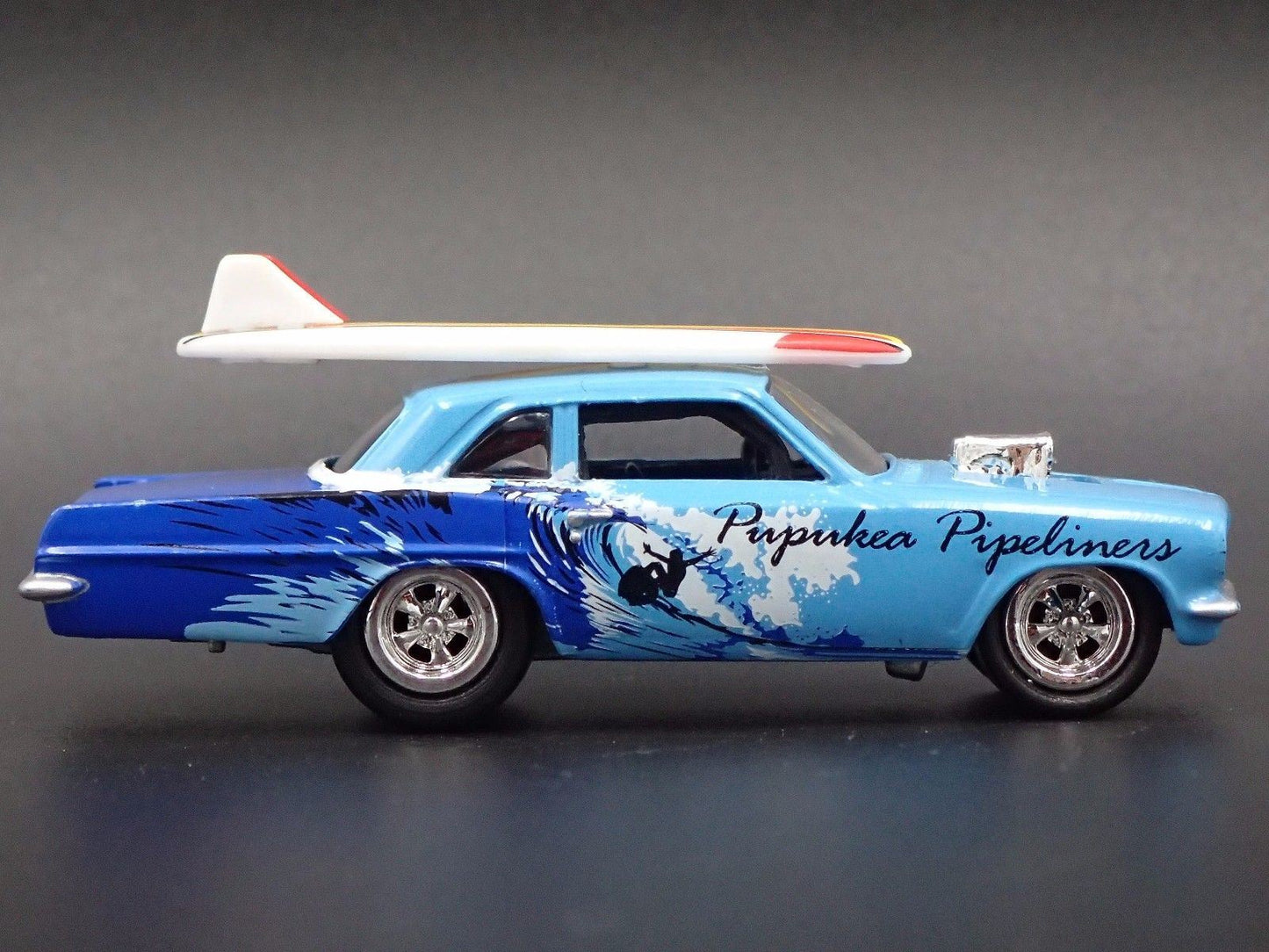 1963 63 PONTIAC TEMPEST SURFING 1:64 SCALE COLLECTIBLE DIORAMA DIECAST MODEL CAR