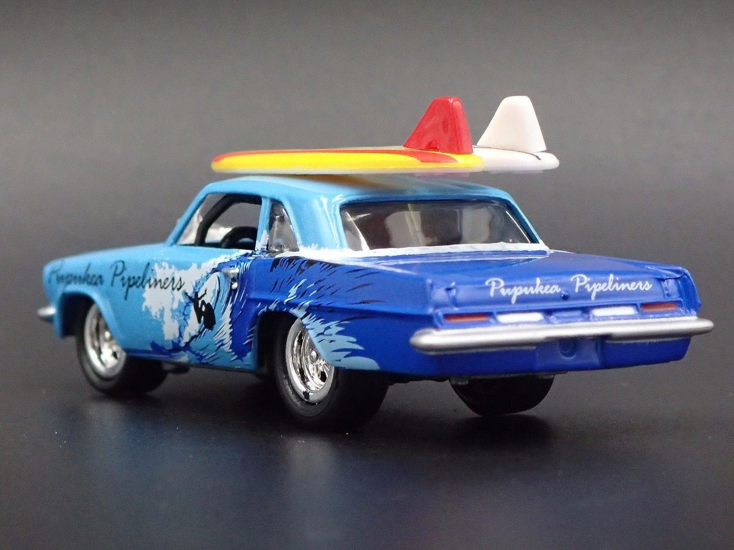 1963 63 PONTIAC TEMPEST SURFING 1:64 SCALE COLLECTIBLE DIORAMA DIECAST MODEL CAR