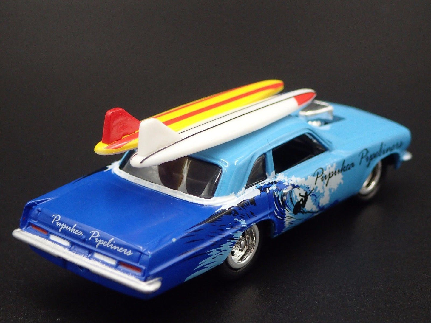 1963 63 PONTIAC TEMPEST SURFING 1:64 SCALE COLLECTIBLE DIORAMA DIECAST MODEL CAR