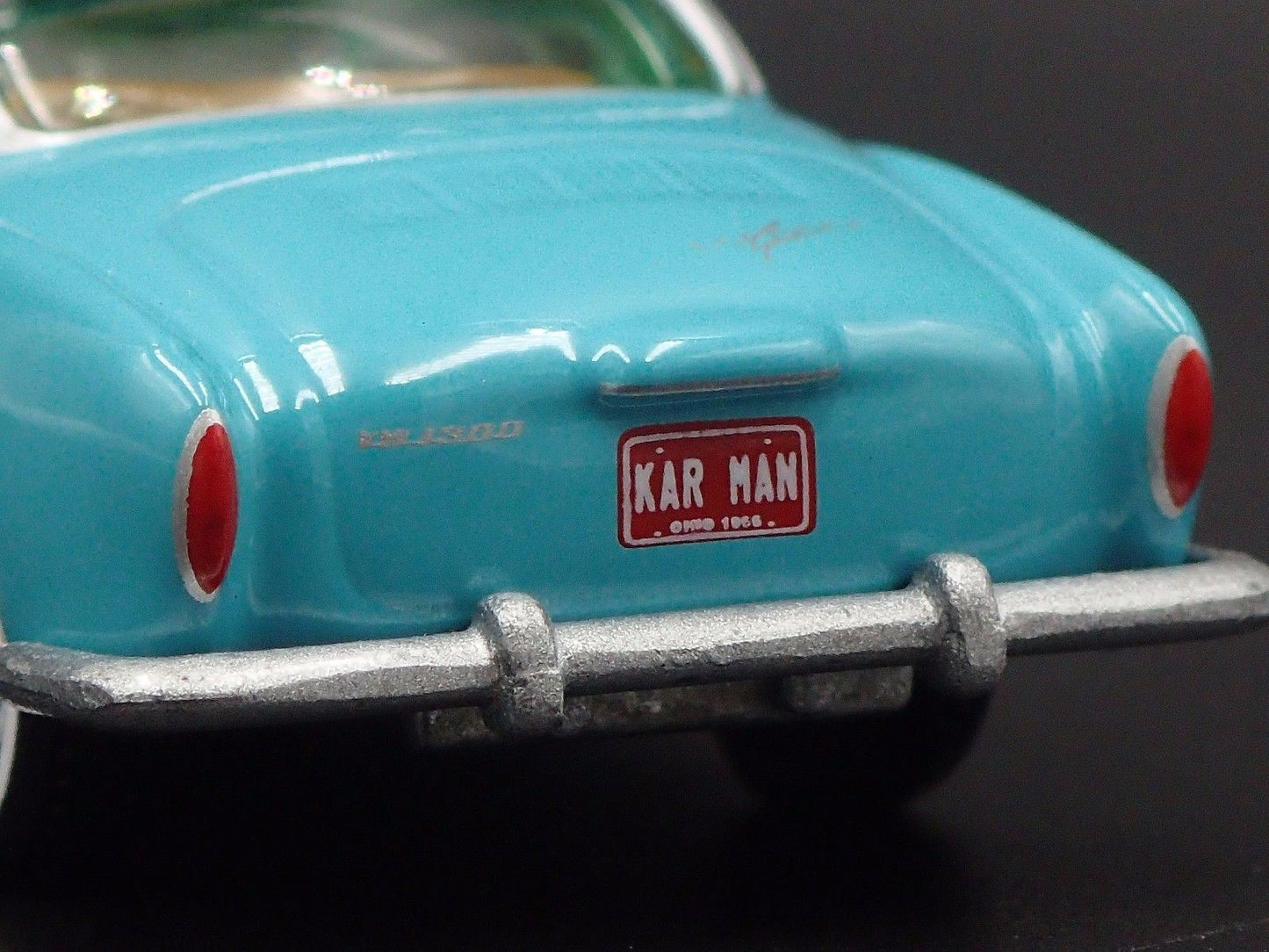 1960-1969 VOLKSWAGEN VW KARMANN GHIA TEAL 1:64 SCALE DIORAMA DIECAST MODEL CAR