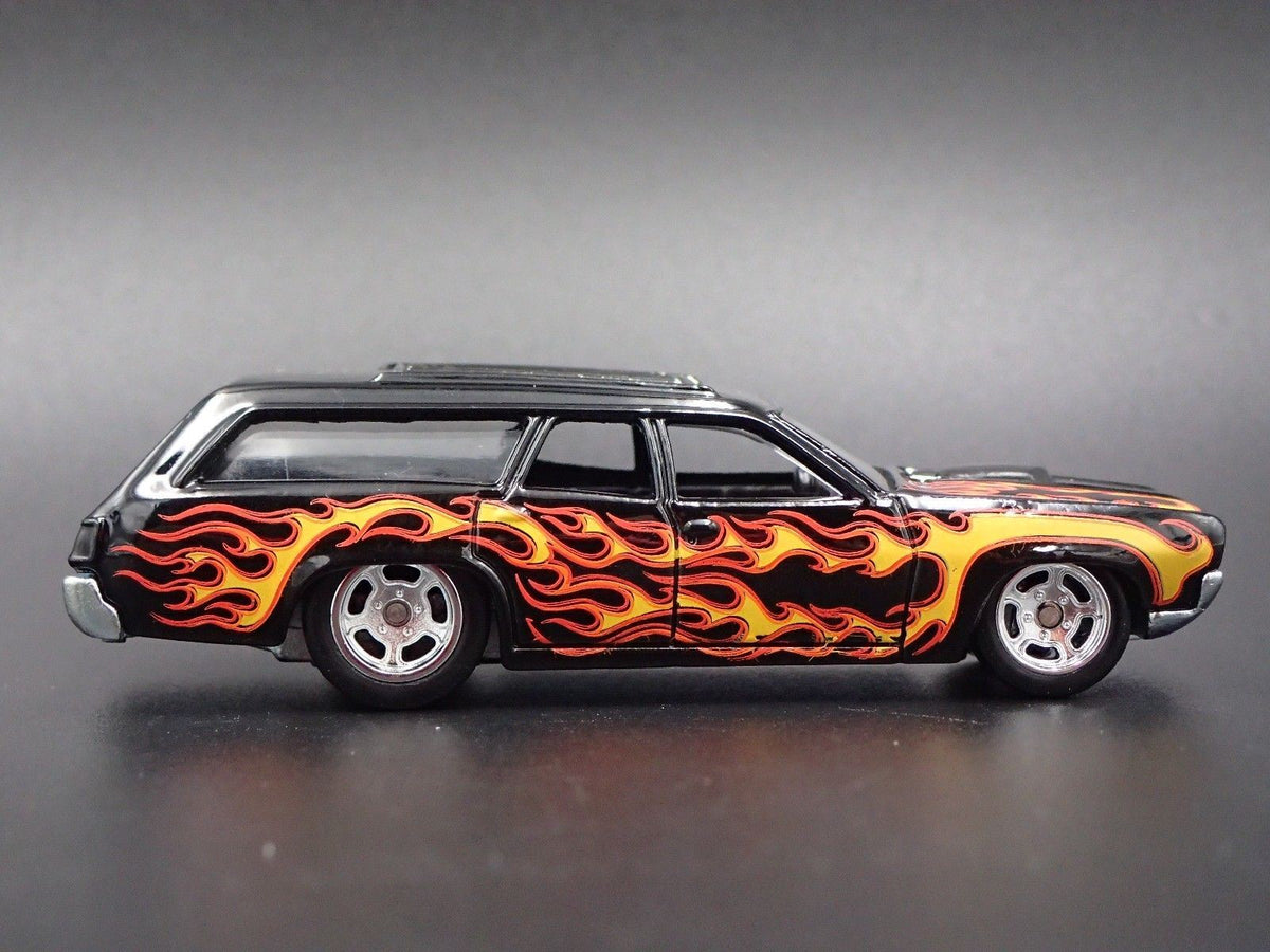 1971 PLYMOUTH SATELLITE STATION WAGON RARE 1/64 SCALE LIMITED DIECAST MODEL CAR-Burning Rubber Toy Company