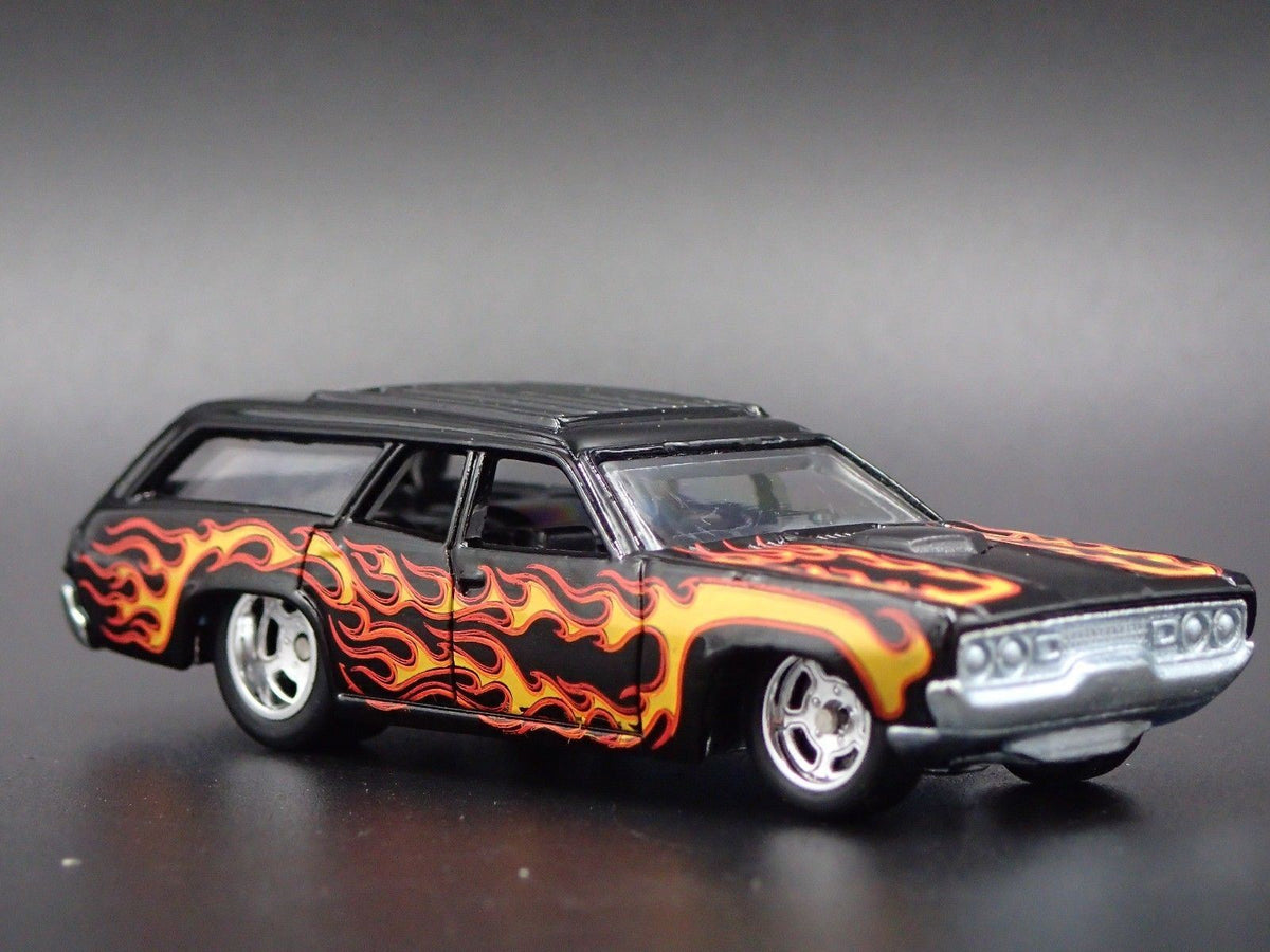 1971 PLYMOUTH SATELLITE STATION WAGON RARE 1/64 SCALE LIMITED DIECAST MODEL CAR-Burning Rubber Toy Company