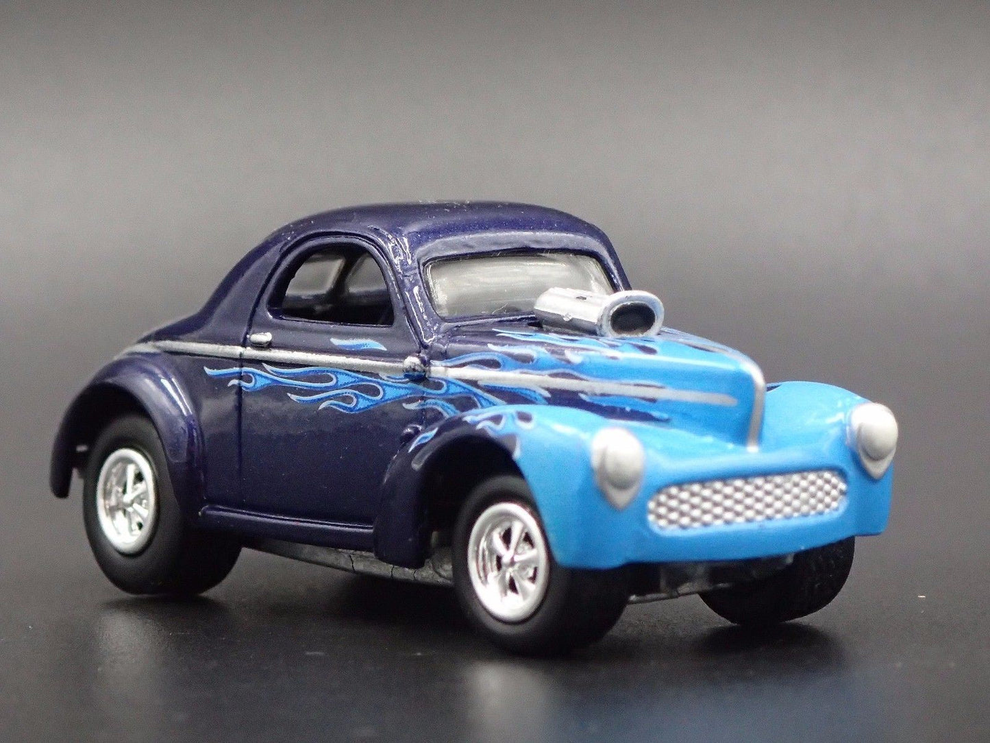 1941 41 WILLY'S COUPE BLUE RARE 1:64 COLLECTIBLE DIORAMA DIECAST MODEL CAR