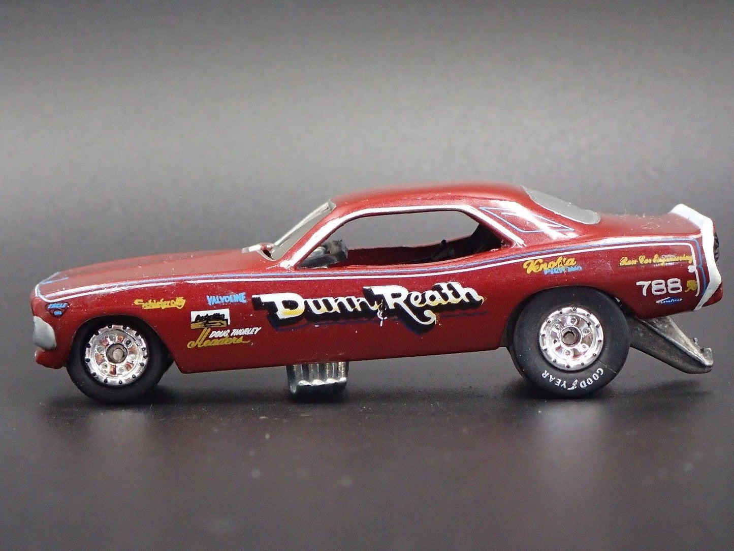1971 DUNN & REATH PLYMOUTH CUDA FUNNY CAR NHRA 1/64 SCALE DIECAST MODEL CAR