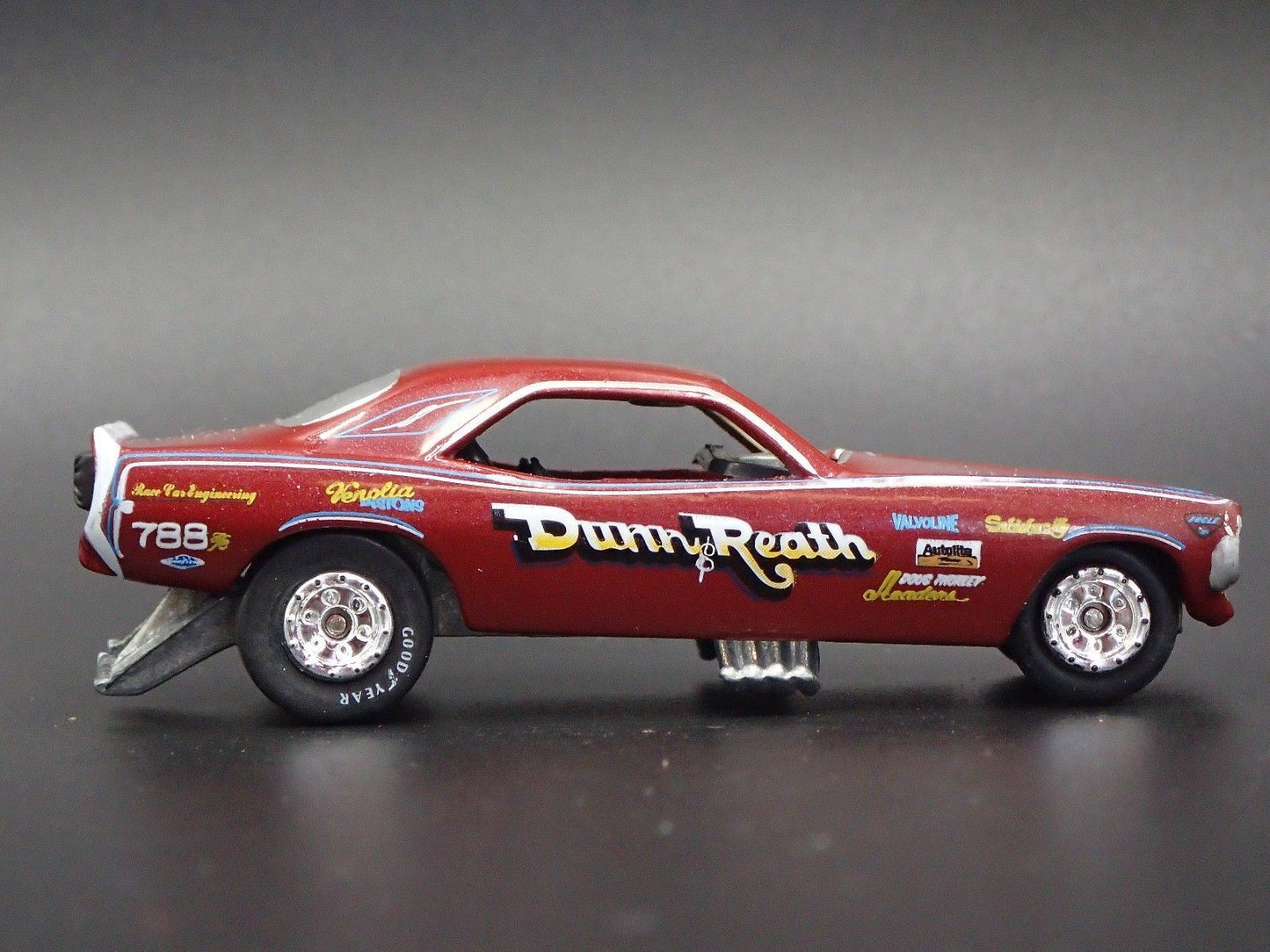1971 DUNN & REATH PLYMOUTH CUDA FUNNY CAR NHRA 1/64 SCALE DIECAST MODEL CAR