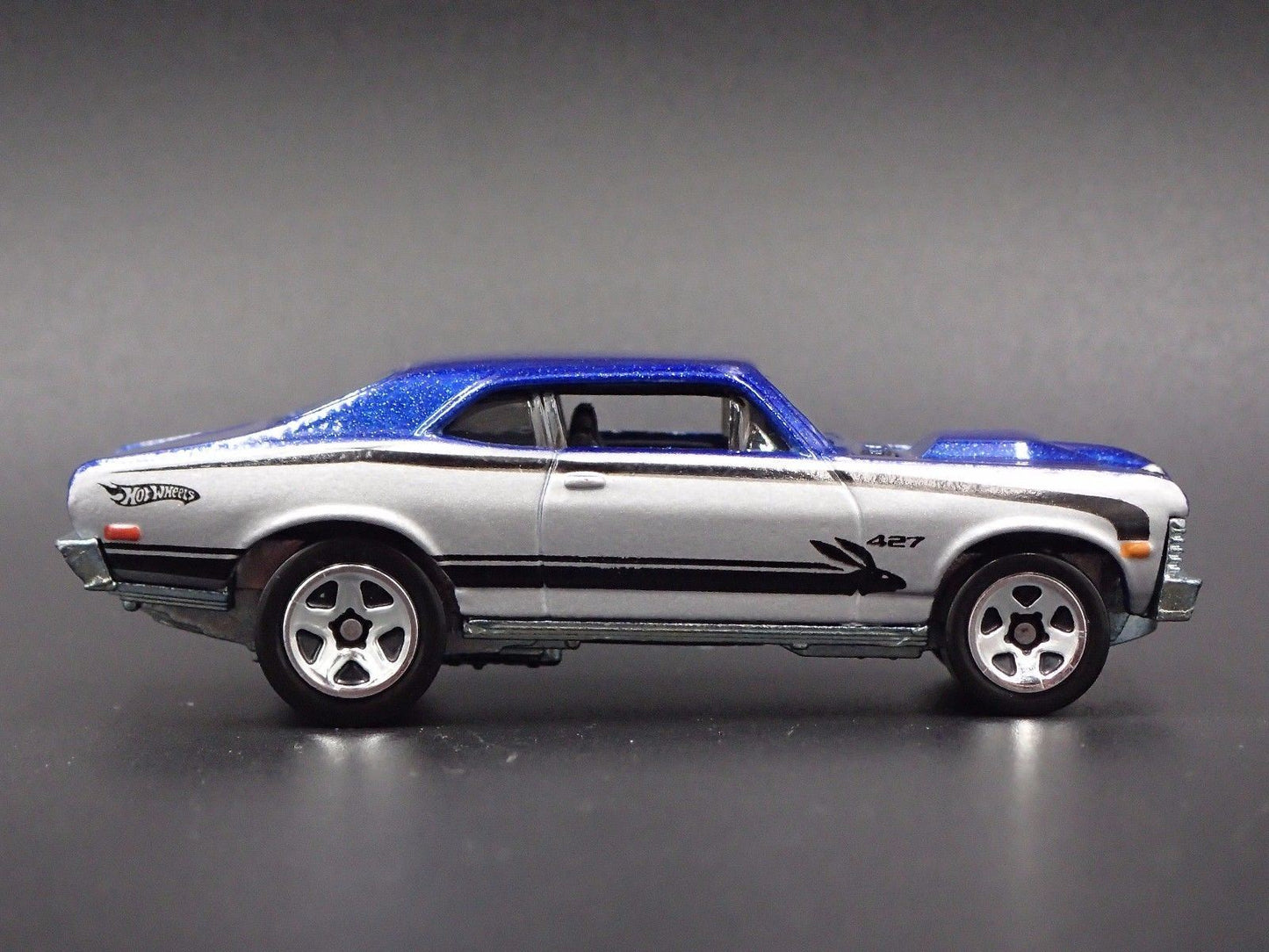 1968 68 CHEVY CHEVROLET NOVA 1:64 SCALE COLLECTIBLE DIORAMA DIECAST MODEL CAR