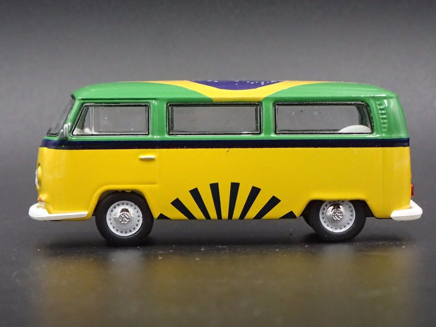 1967-1979 VW VOLKSWAGEN TYPE 2 T2 BUS RIO WORLD CUP 1/64 SCALE DIECAST MODEL CAR