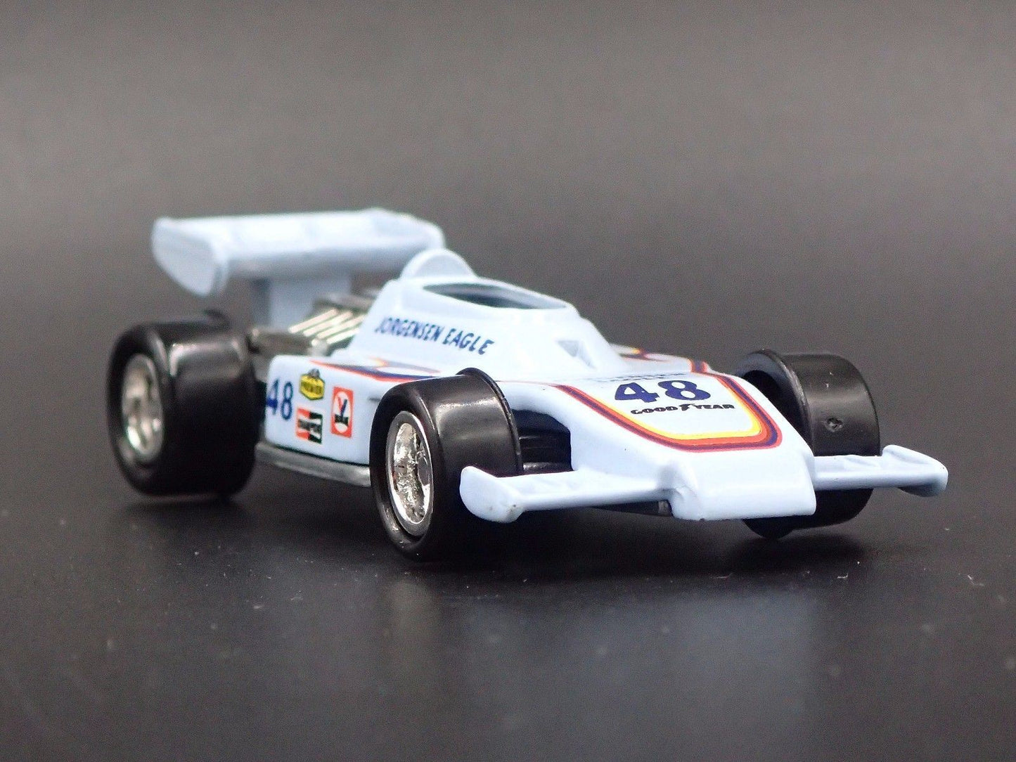 1975 75 INDIANAPOLIS 500 CHAMPION BOBBY UNSER RACE CAR 1:64 DIECAST MODEL CAR