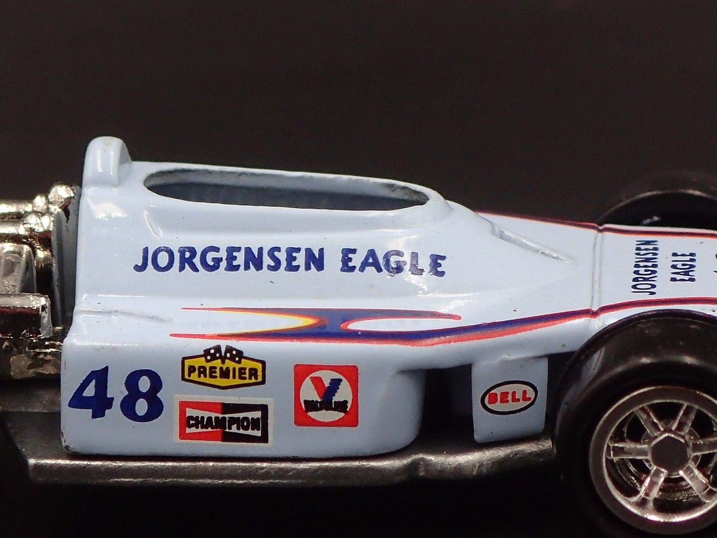 1975 75 INDIANAPOLIS 500 CHAMPION BOBBY UNSER RACE CAR 1:64 DIECAST MODEL CAR