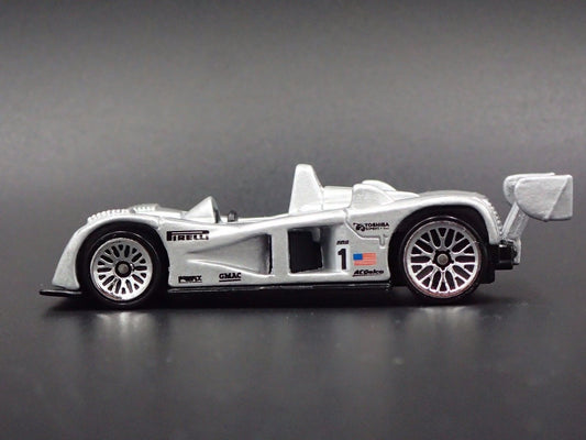 CADILLAC CADDY LMP RACE CAR 1:64 SCALE COLLECTIBLE DIORAMA DIECAST MODEL CAR