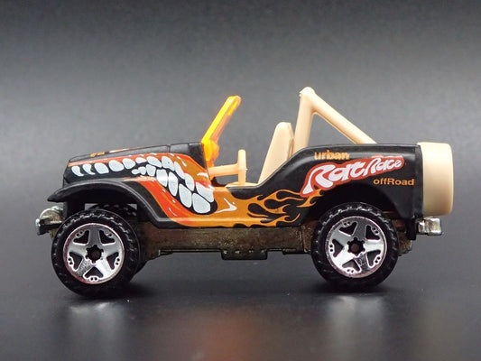 1986-1995 JEEP WRANGLER CJ7 YJ 1:64 SCALE COLLECTIBLE DIORAMA DIECAST MODEL CAR