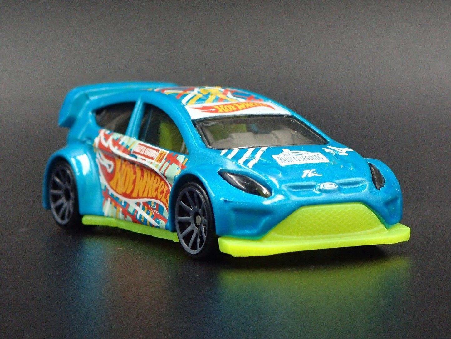 2009 - 2017 FORD FIESTA TEAL 1:64 SCALE COLLECTIBLE DIORAMA DIECAST MODEL CAR