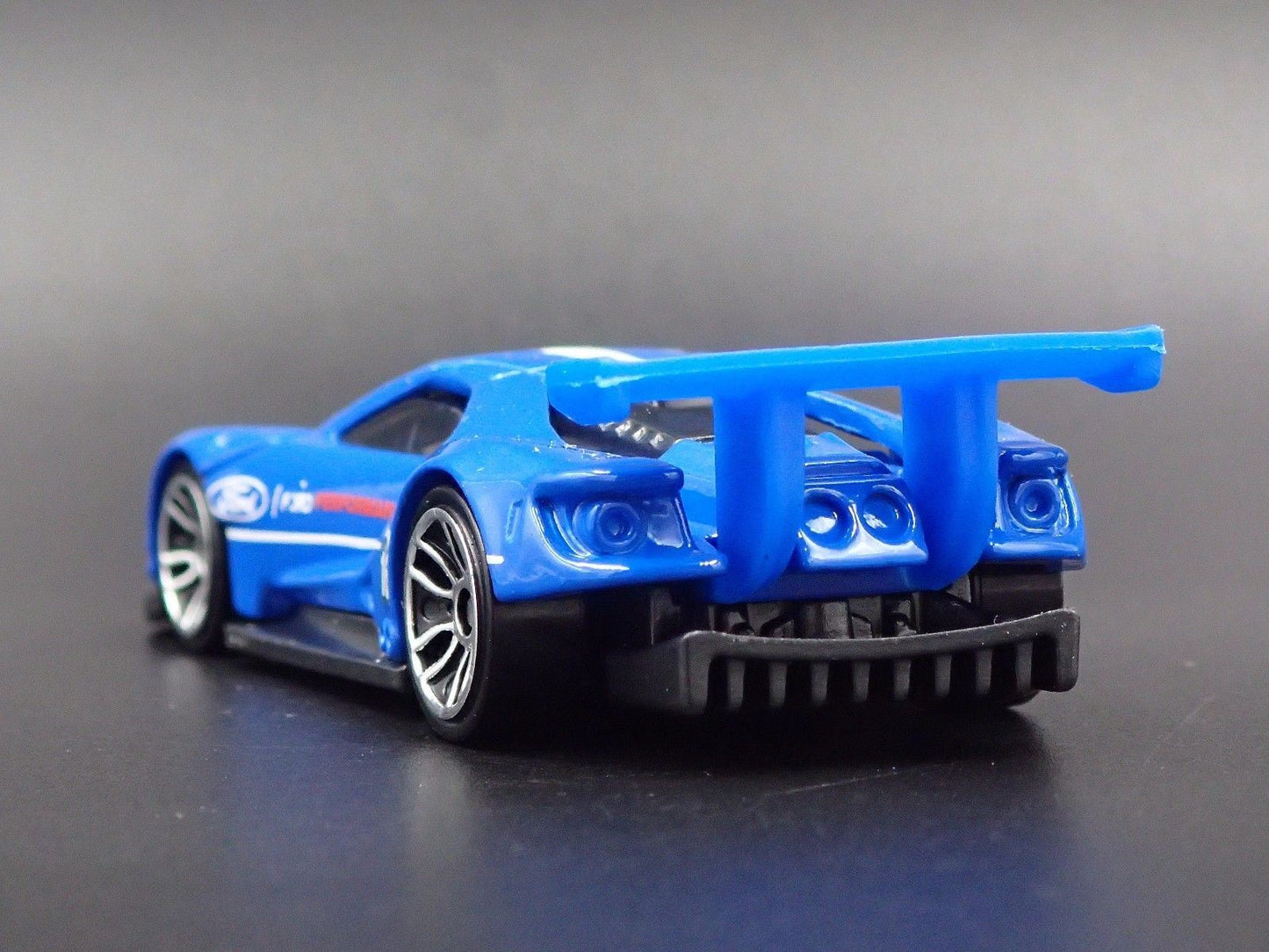 2017-2022 FORD GT RACE SUPERCAR ECOBOOST 1:64 SCALE DIORAMA DIECAST MODEL CAR