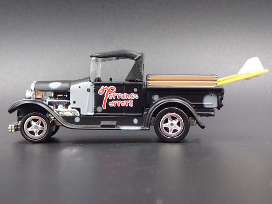 1929 29 FORD MODEL A PICKUP TRUCK SURFING 1:64 SCALE DIORAMA DIECAST MODEL CAR