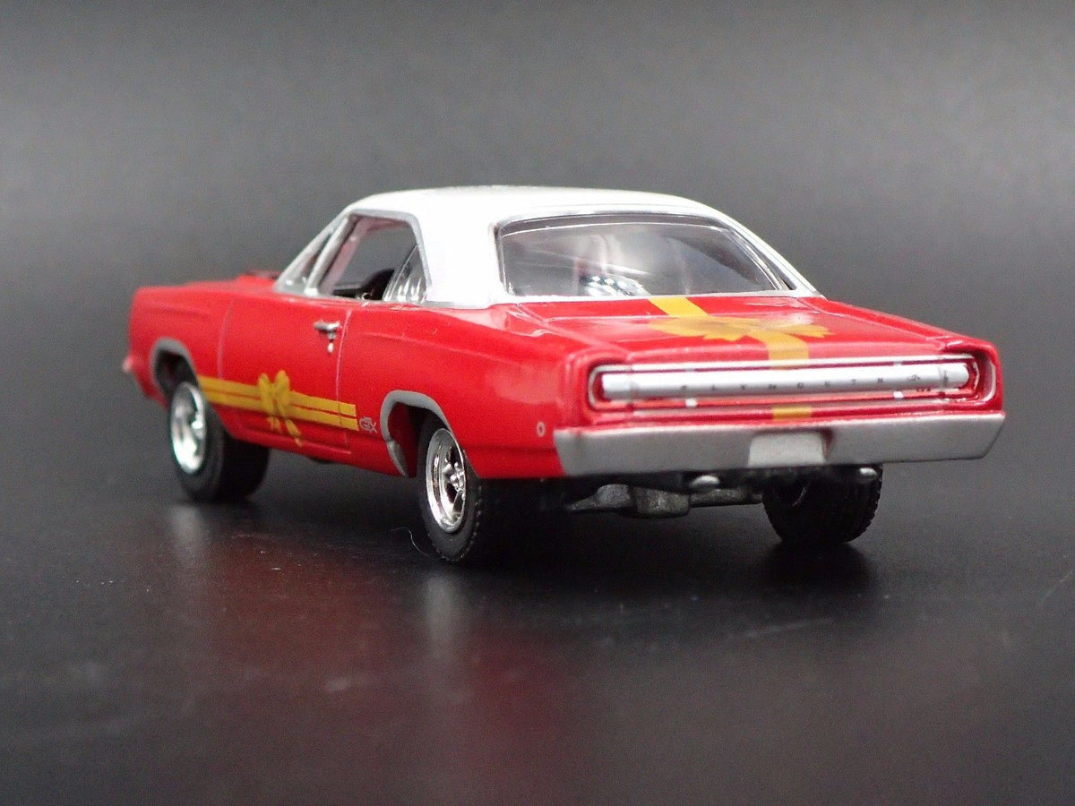 1968 PLYMOUTH GTX RARE 1:64 SCALE LIMITED COLLECTIBLE DIORAMA DIECAST MODEL CAR-Burning Rubber Toy Company