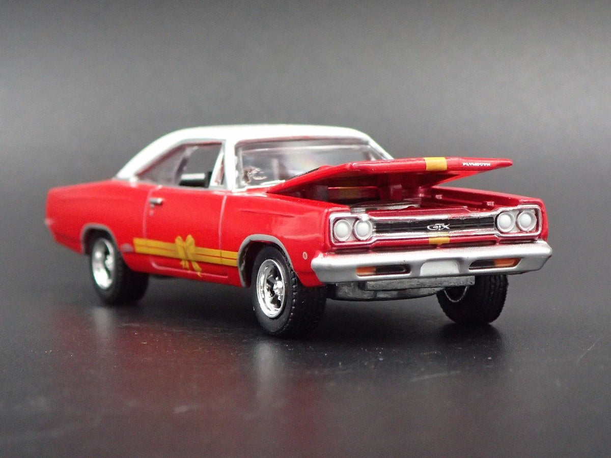1968 PLYMOUTH GTX RARE 1:64 SCALE LIMITED COLLECTIBLE DIORAMA DIECAST MODEL CAR-Burning Rubber Toy Company