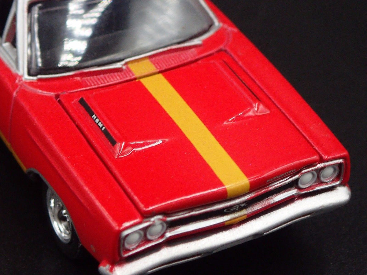 1968 PLYMOUTH GTX RARE 1:64 SCALE LIMITED COLLECTIBLE DIORAMA DIECAST MODEL CAR-Burning Rubber Toy Company