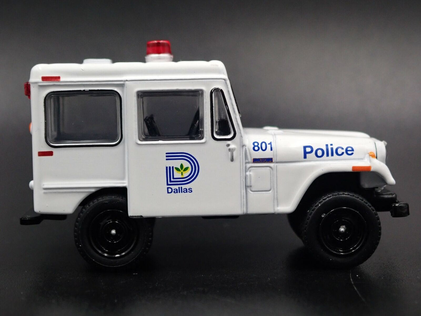 1977 77 JEEP DJ5 DALLAS, TEXAS POLICE 1/64 SCALE COLLECTIBLE DIECAST MODEL CAR