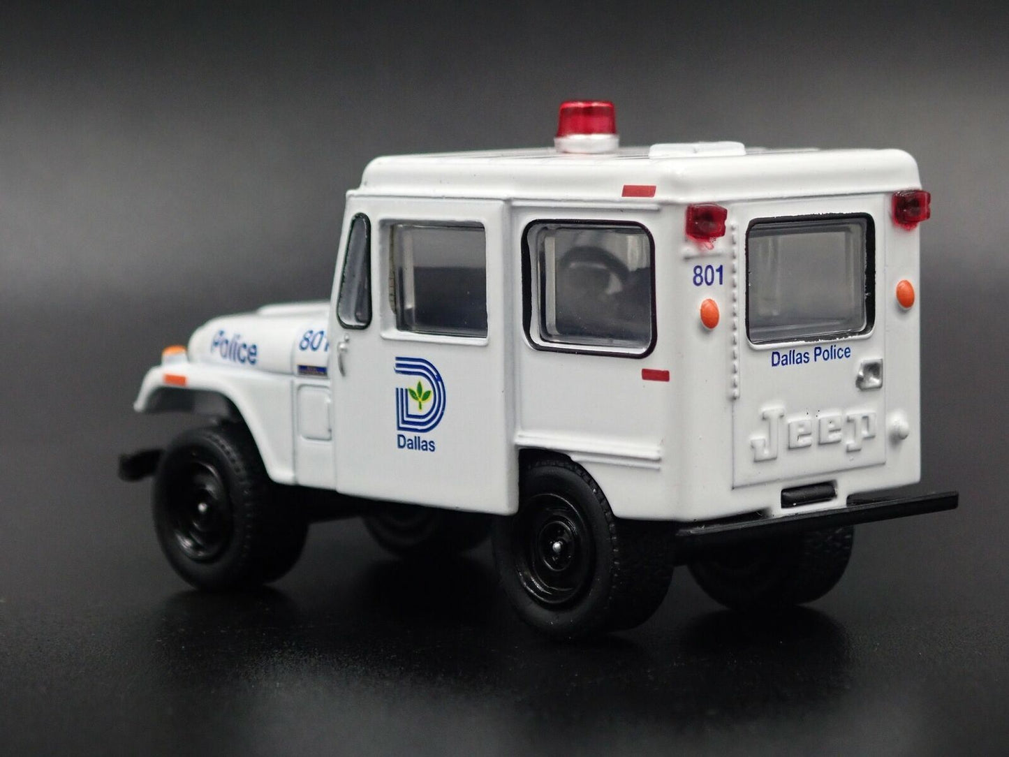 1977 77 JEEP DJ5 DALLAS, TEXAS POLICE 1/64 SCALE COLLECTIBLE DIECAST MODEL CAR