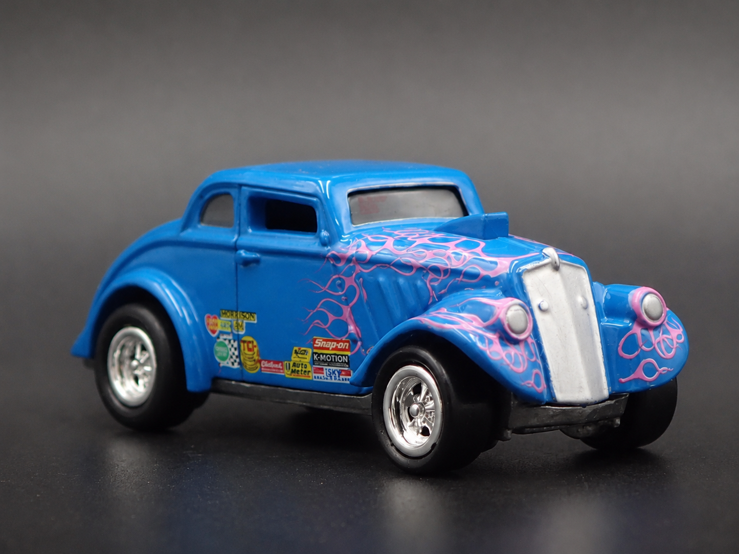 1933 WILLYS GASSER COUPE RARE 1:64 SCALE COLLECTIBLE DIORAMA DIECAST MODEL CAR