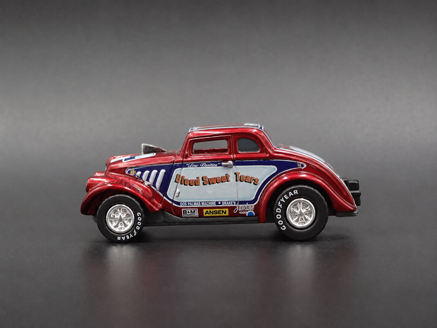 1933 33 WILLYS GASSER BLOOD SWEAT TEARS  1:64 SCALE DIORAMA DIECAST MODEL CAR