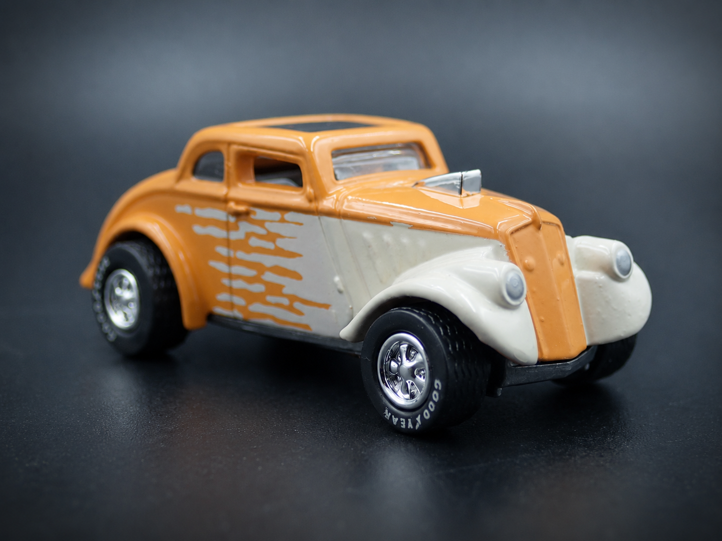 1933 33 WILLYS GASSER RARE. 1:64 SCALE COLLECTIBLE DIORAMA DIECAST MODEL CAR