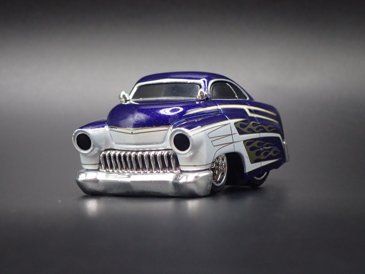 1950 50 MERC MERCURY CAR TUNED 1:64 SCALE COLLECTIBLE DIORAMA DIECAST MODEL CAR