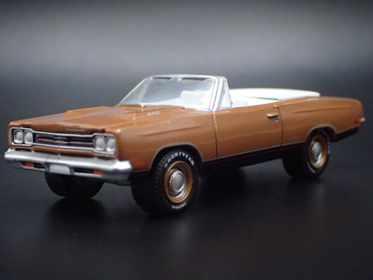 1969 69 PLYMOUTH GTX CONVERTIBLE BROWN 1:64 SCALE COLLECTIBLE DIECAST MODEL CAR