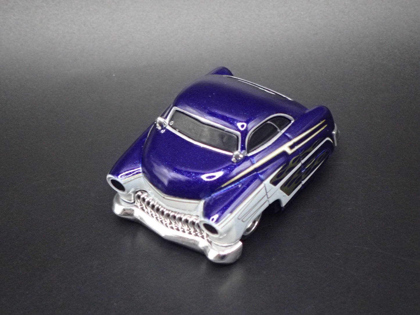 1950 50 MERC MERCURY CAR TUNED 1:64 SCALE COLLECTIBLE DIORAMA DIECAST MODEL CAR