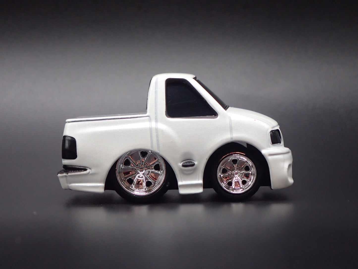 2001 01 FORD F150 LIGHTNING PICKUP TRUCK CAR TUNED 1:64 SCALE DIECAST MODEL CAR