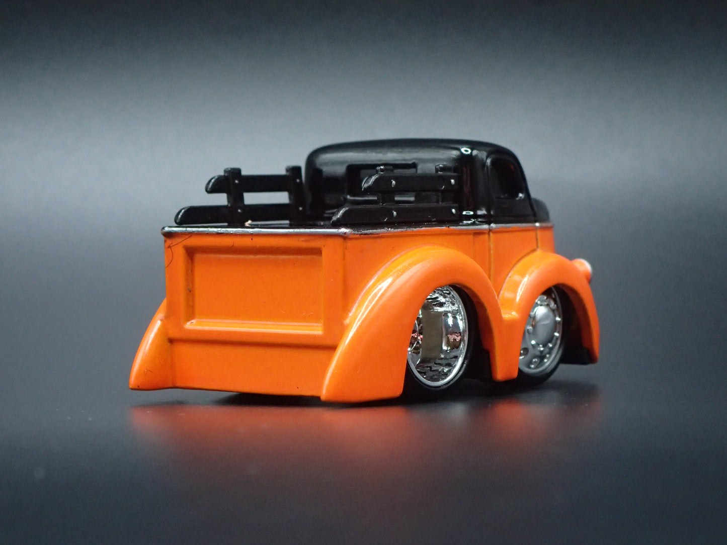 1947 47 FORD COE PICKUP TRUCK CAR TUNED 1:64 SCALE COLLECTIBLE DIECAST MODEL CAR