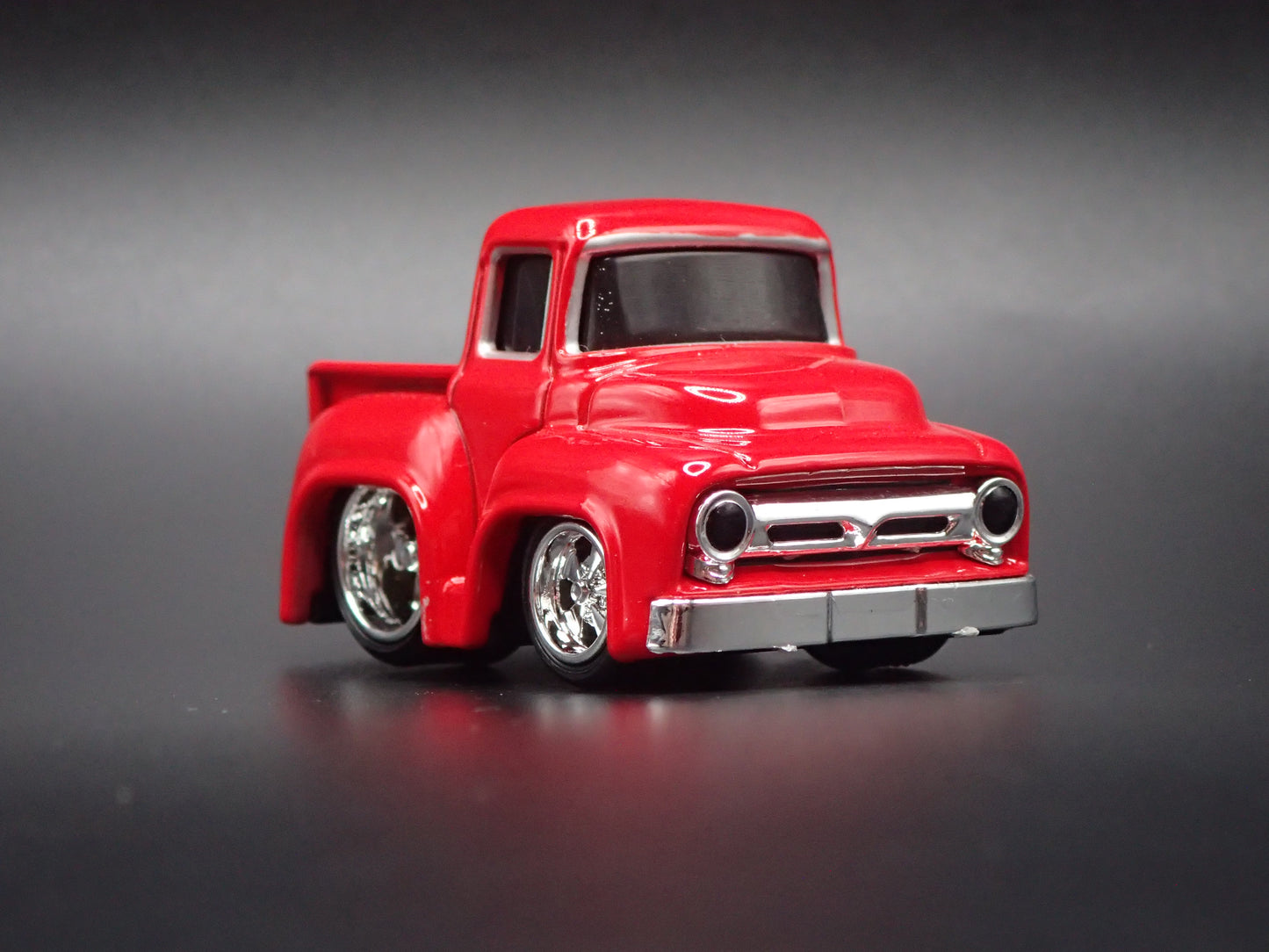 1956 56 FORD F100 PICKUP TRUCK CAR TUNED 1:64 SCALE DIORAMA DIECAST MODEL CAR