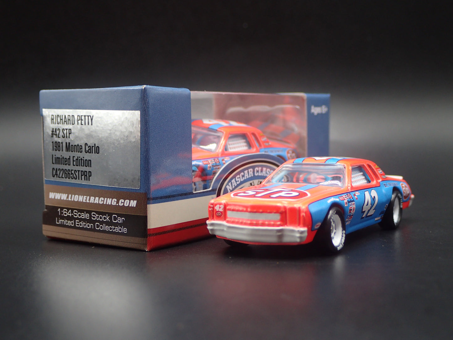 1981 81 MONTE CARLO 43 RICHARD PETTY STP NASCAR  1:64 SCALE DIECAST MODEL CAR