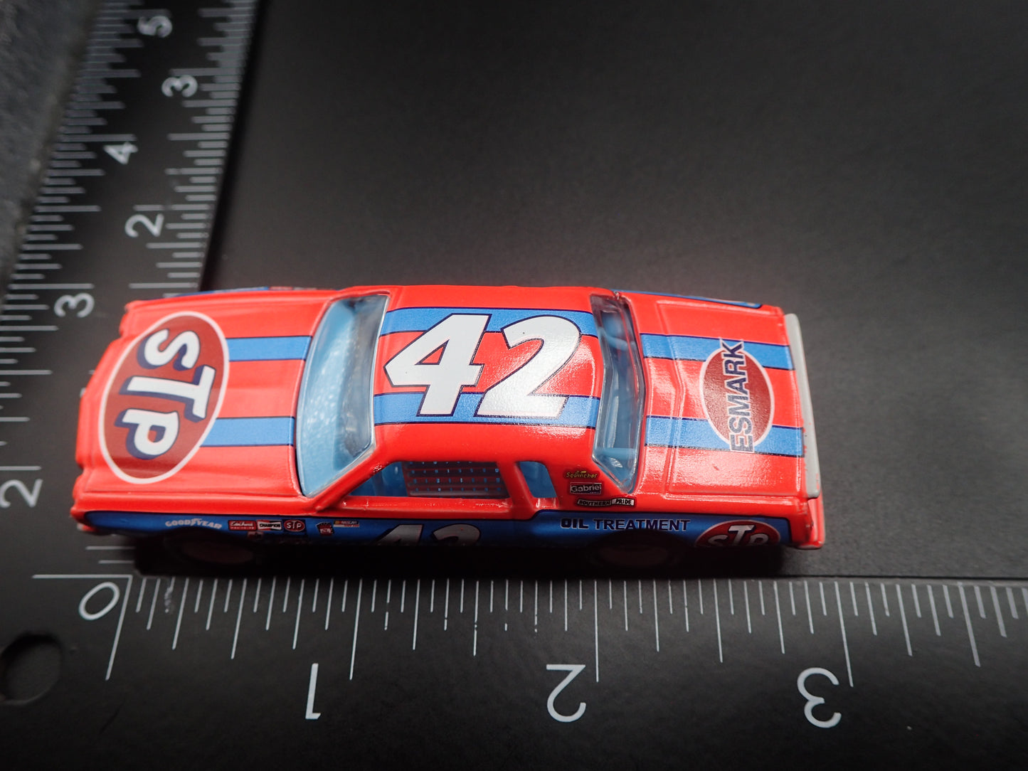 1981 81 MONTE CARLO 43 RICHARD PETTY STP NASCAR  1:64 SCALE DIECAST MODEL CAR