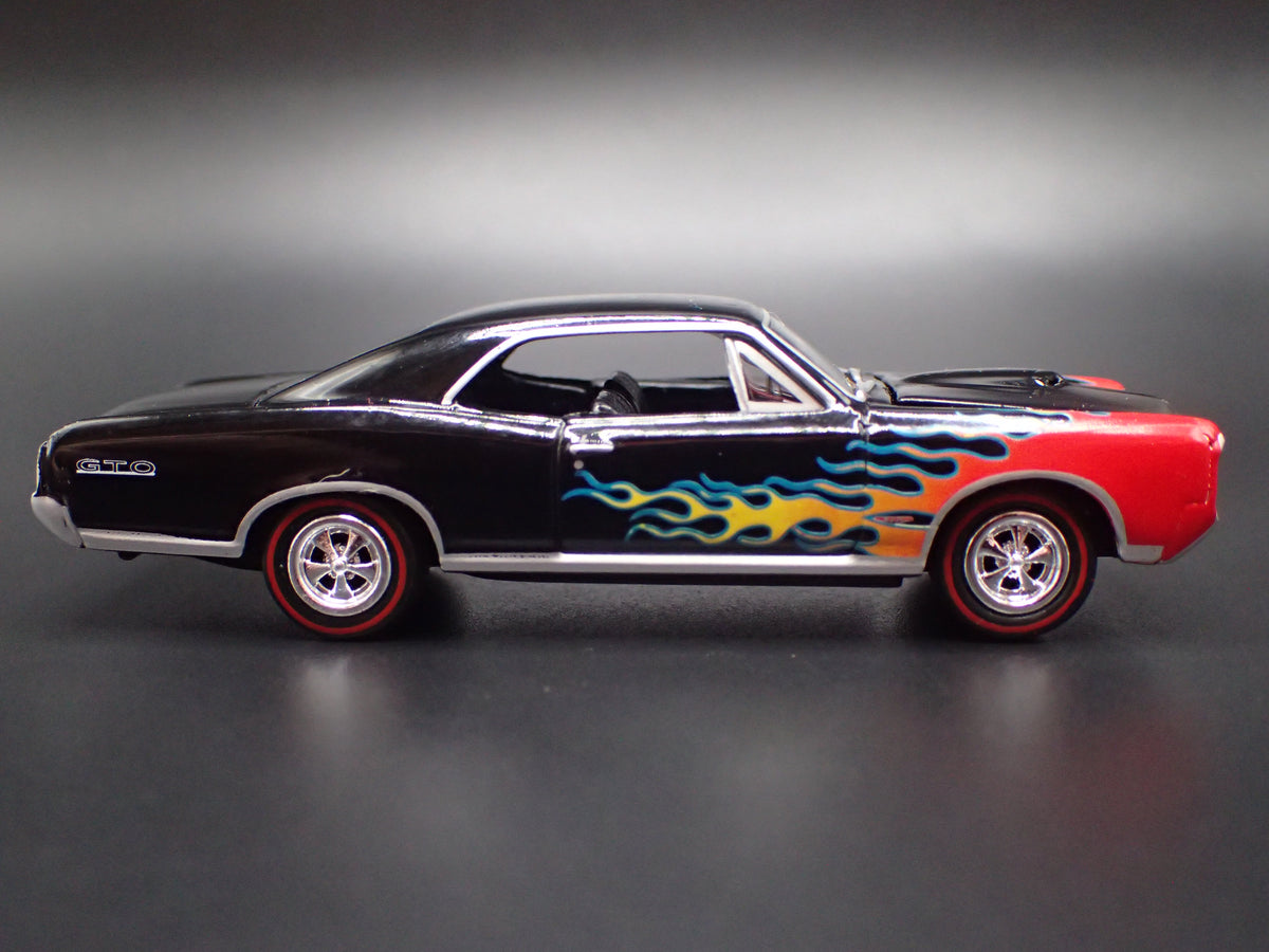 1966 66 PONTIAC GTO MUSCLE CAR BLACK 1/64 SCALE COLLECTIBLE DIECAST MODEL CAR