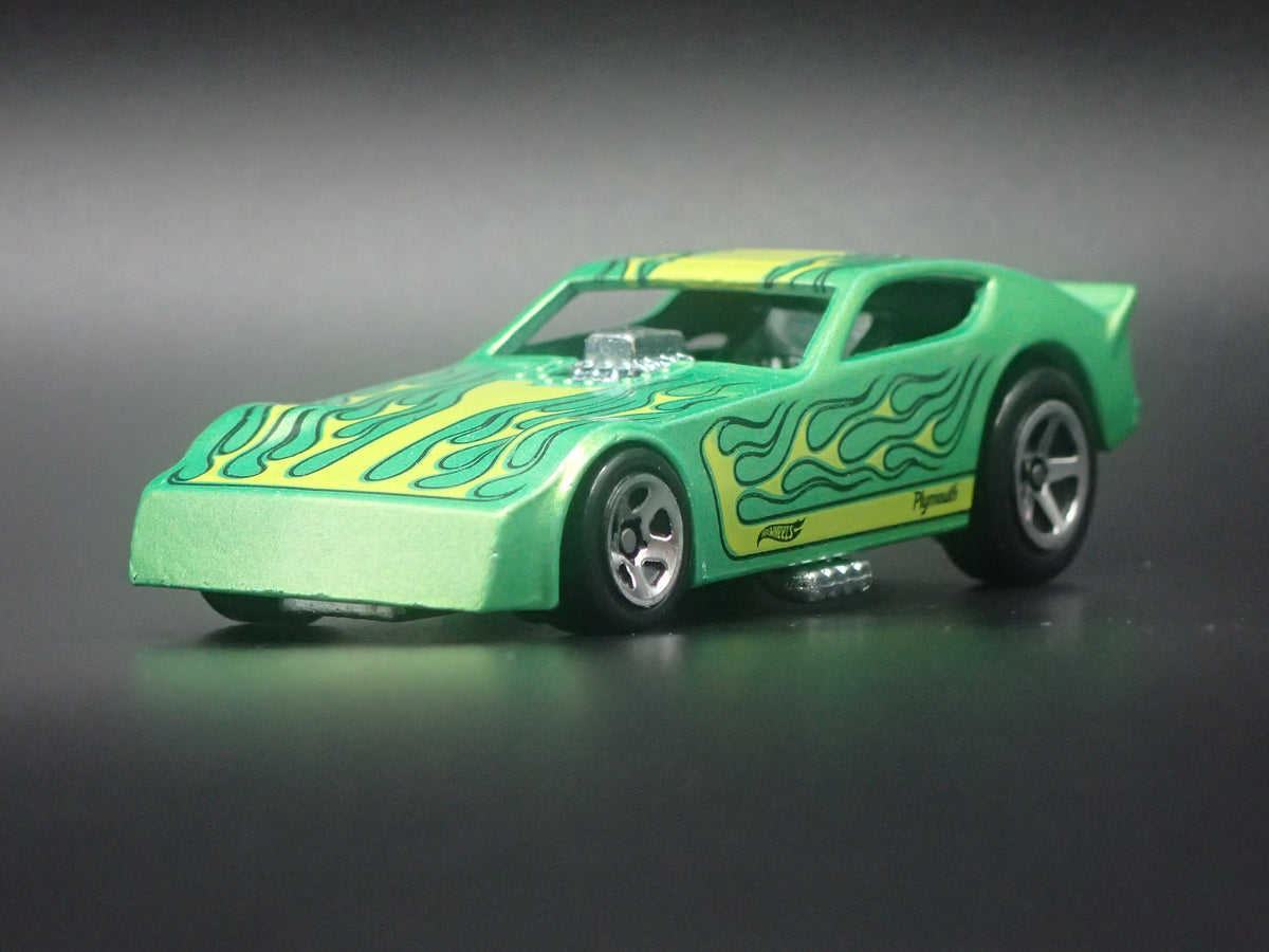 1977 77 PLYMOUTH ARROW FUNNY CAR NHRA GREEN 1/64 SCALE DIECAST MODEL CAR