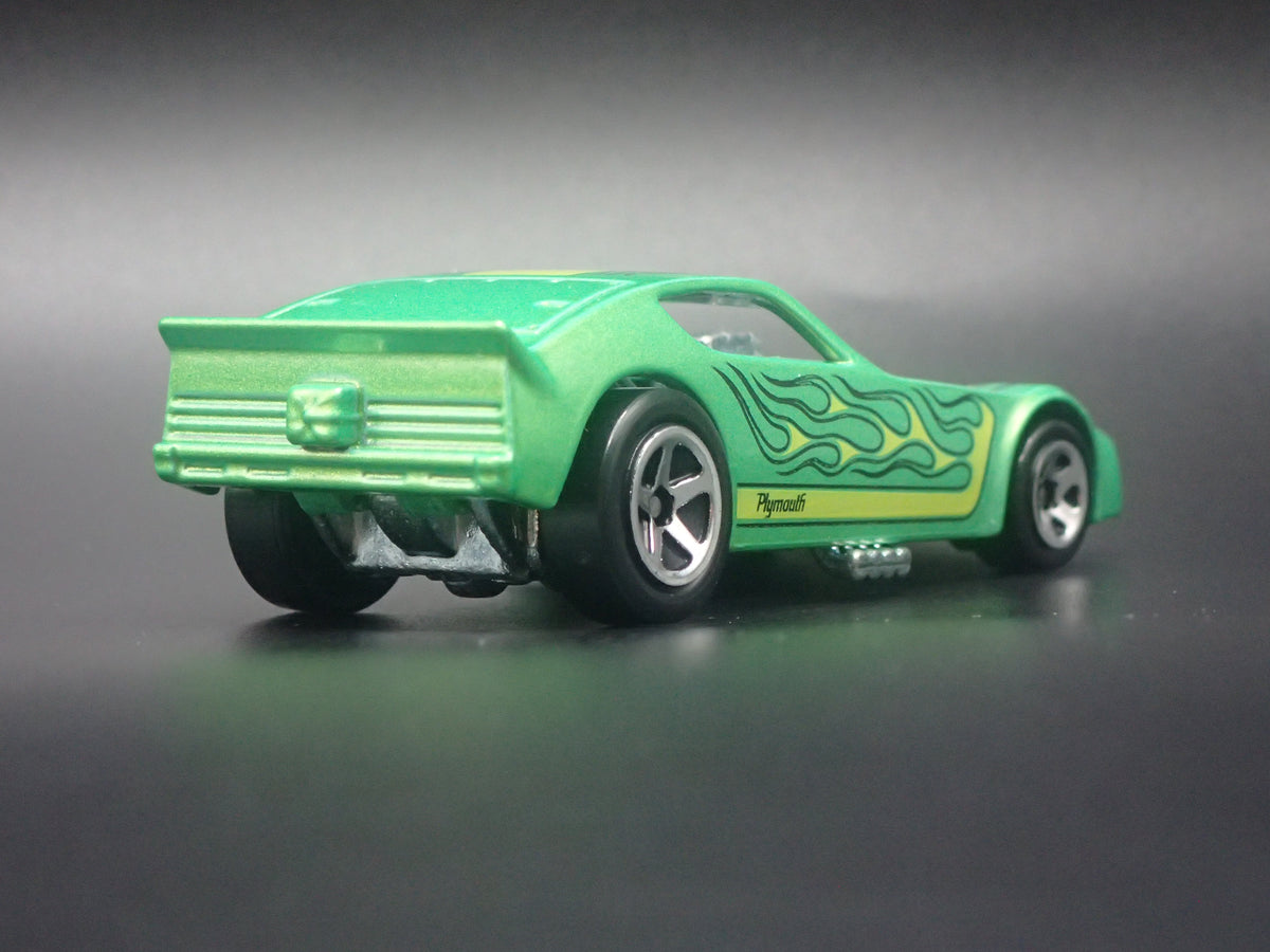 1977 77 PLYMOUTH ARROW FUNNY CAR NHRA GREEN 1/64 SCALE DIECAST MODEL CAR