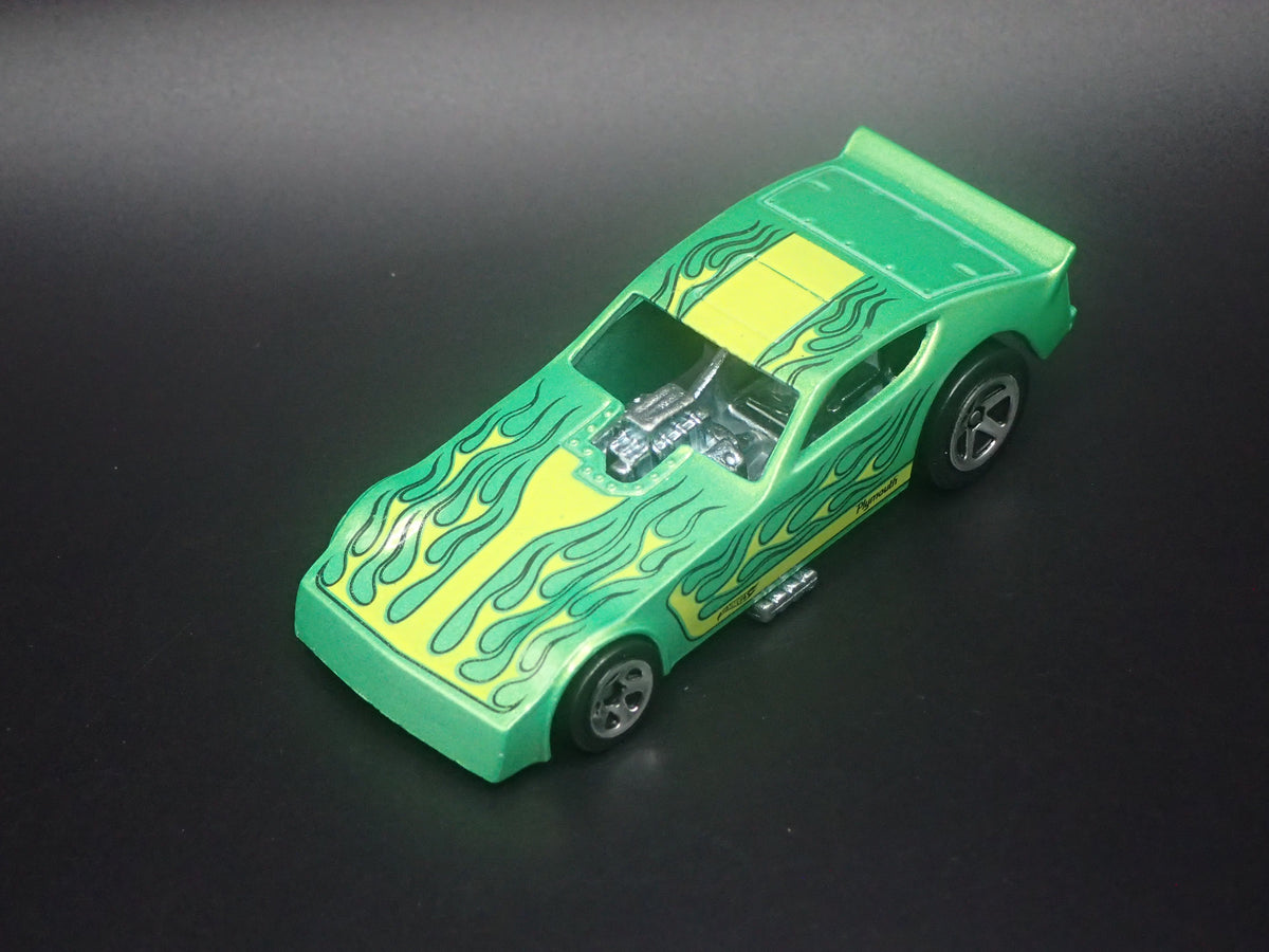 1977 77 PLYMOUTH ARROW FUNNY CAR NHRA GREEN 1/64 SCALE DIECAST MODEL CAR