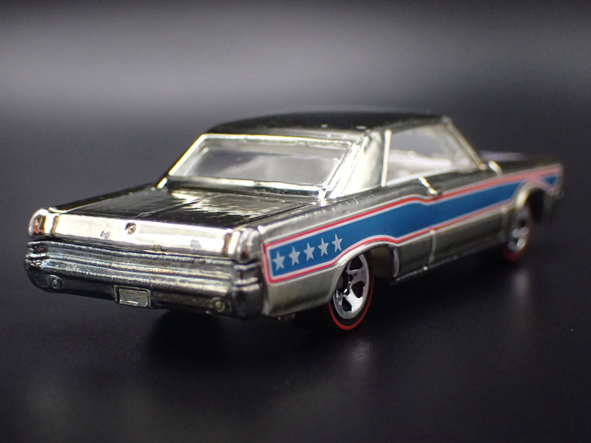 1965 65 PONTIAC GTO MUSCLE CAR CHROME 1:64 SCALE COLLECTIBLE DIECAST MODEL CAR