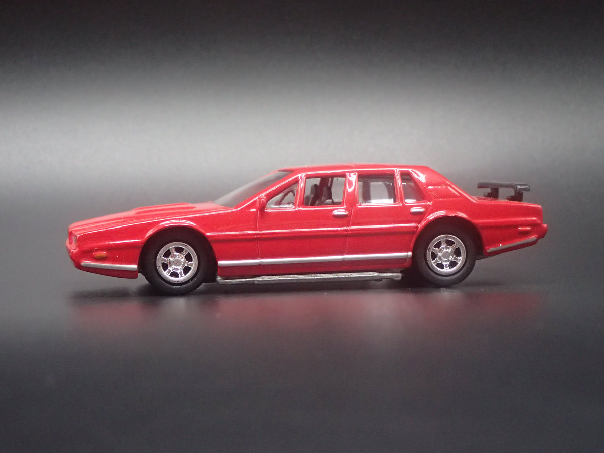 1983 83 ASTON MARTIN LAGONDA RED 1:64 SCALE COLLECTIBLE DIECAST MODEL CAR