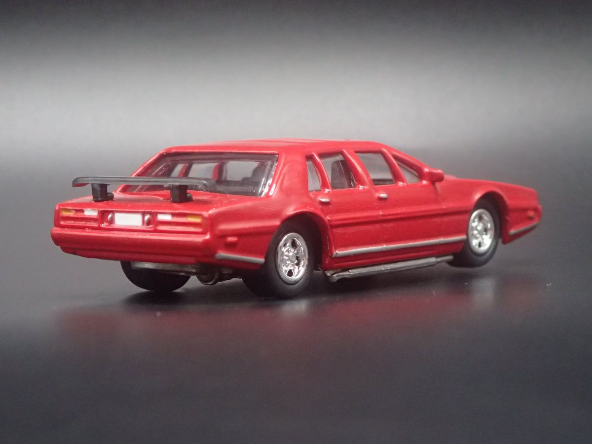 1983 83 ASTON MARTIN LAGONDA RED 1:64 SCALE COLLECTIBLE DIECAST MODEL CAR
