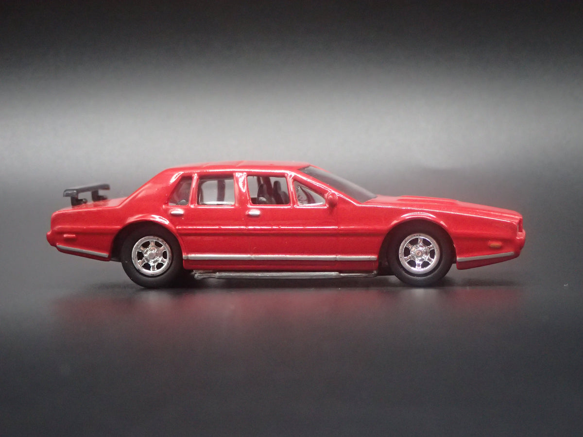 1983 83 ASTON MARTIN LAGONDA RED 1:64 SCALE COLLECTIBLE DIECAST MODEL CAR